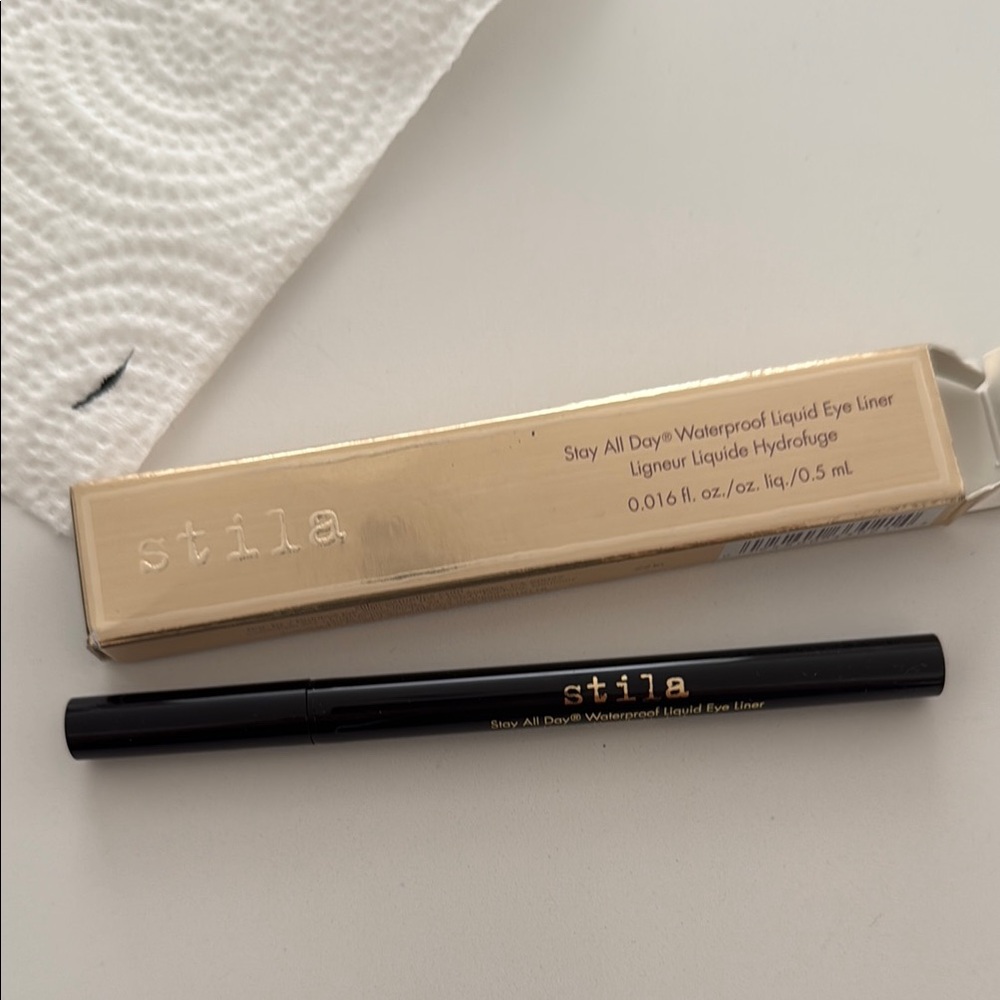 Stila Stay All Day Black Liquid Eyeliner